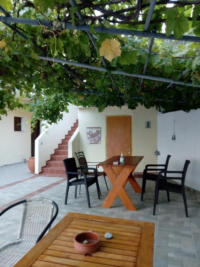 Villa Krini Skiathos Town Bagian luar foto