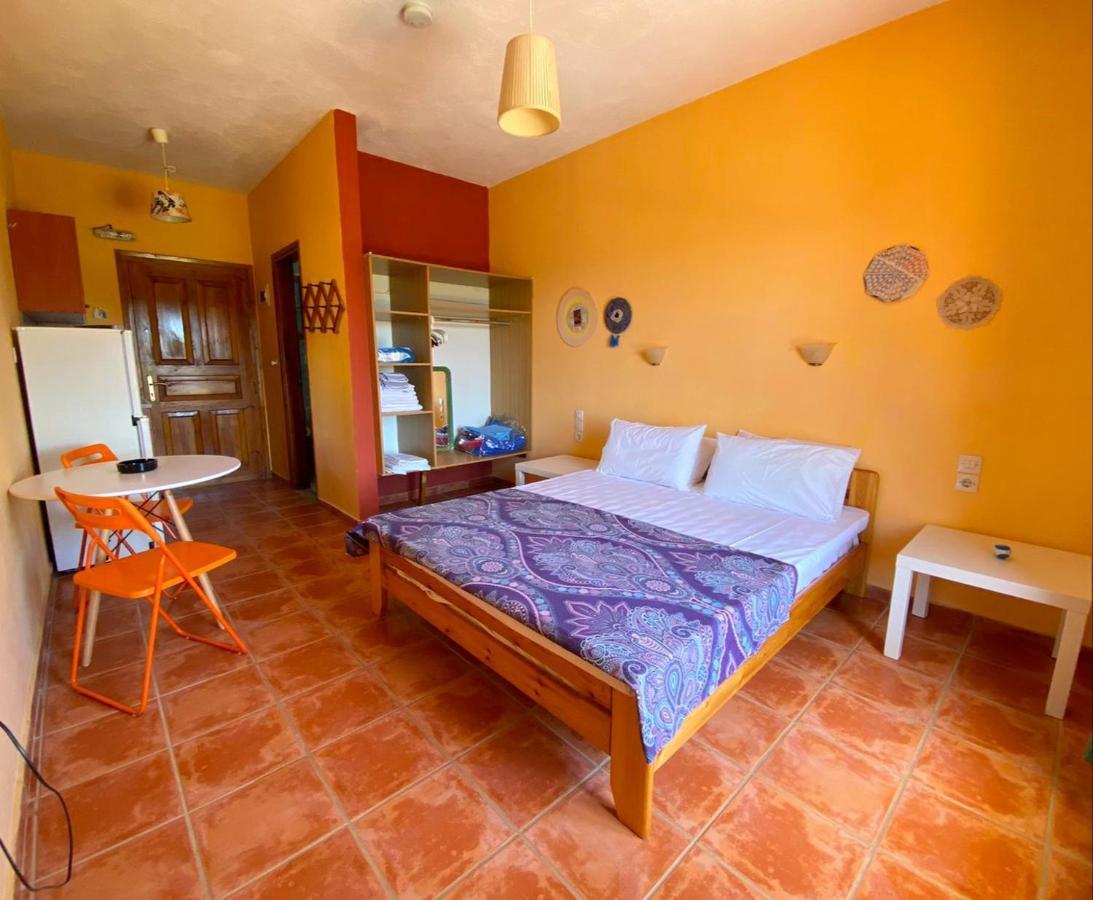 Villa Krini Skiathos Town Bagian luar foto