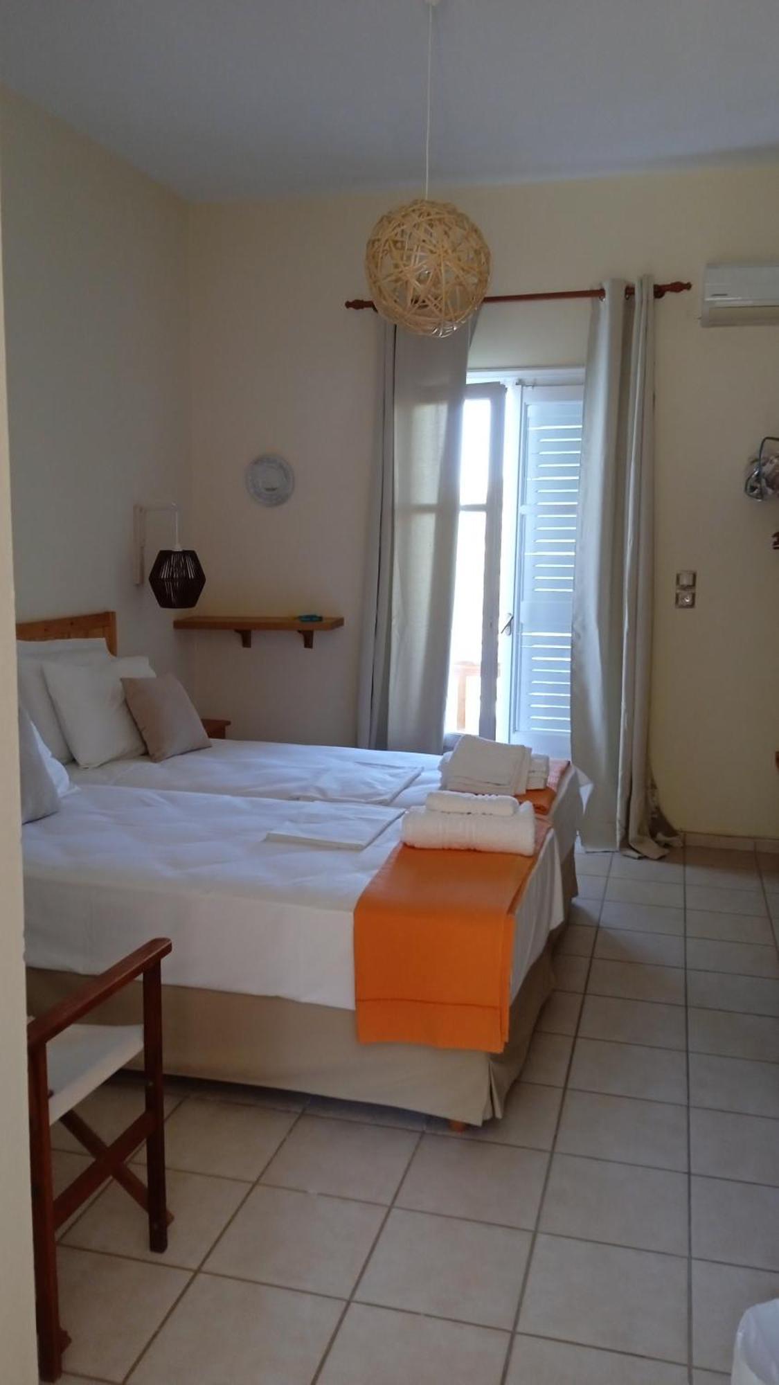 Villa Krini Skiathos Town Bagian luar foto