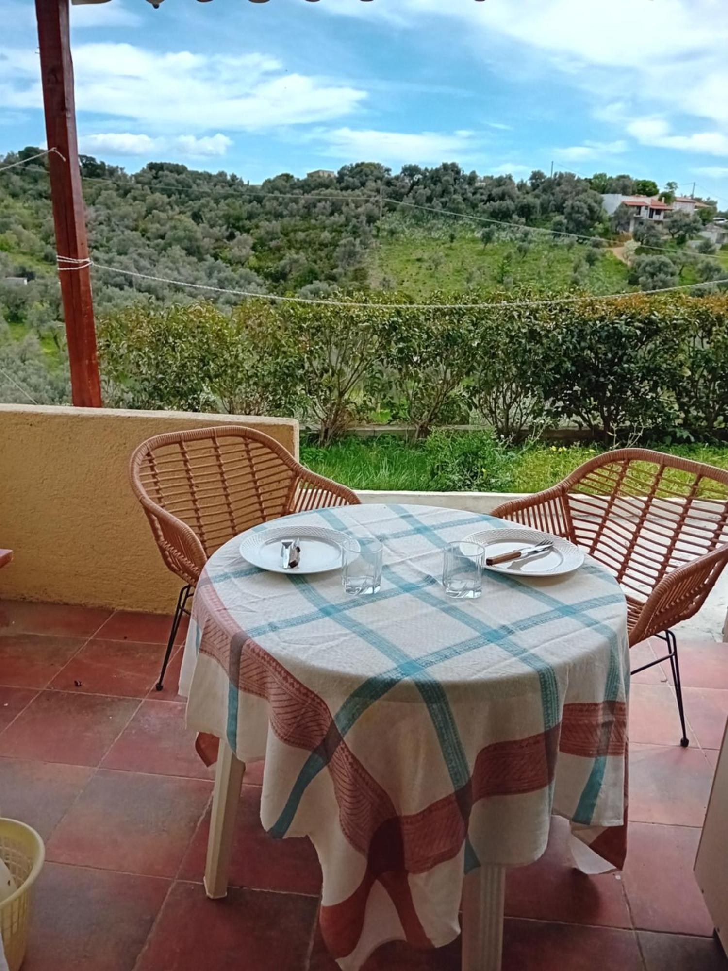 Villa Krini Skiathos Town Bagian luar foto
