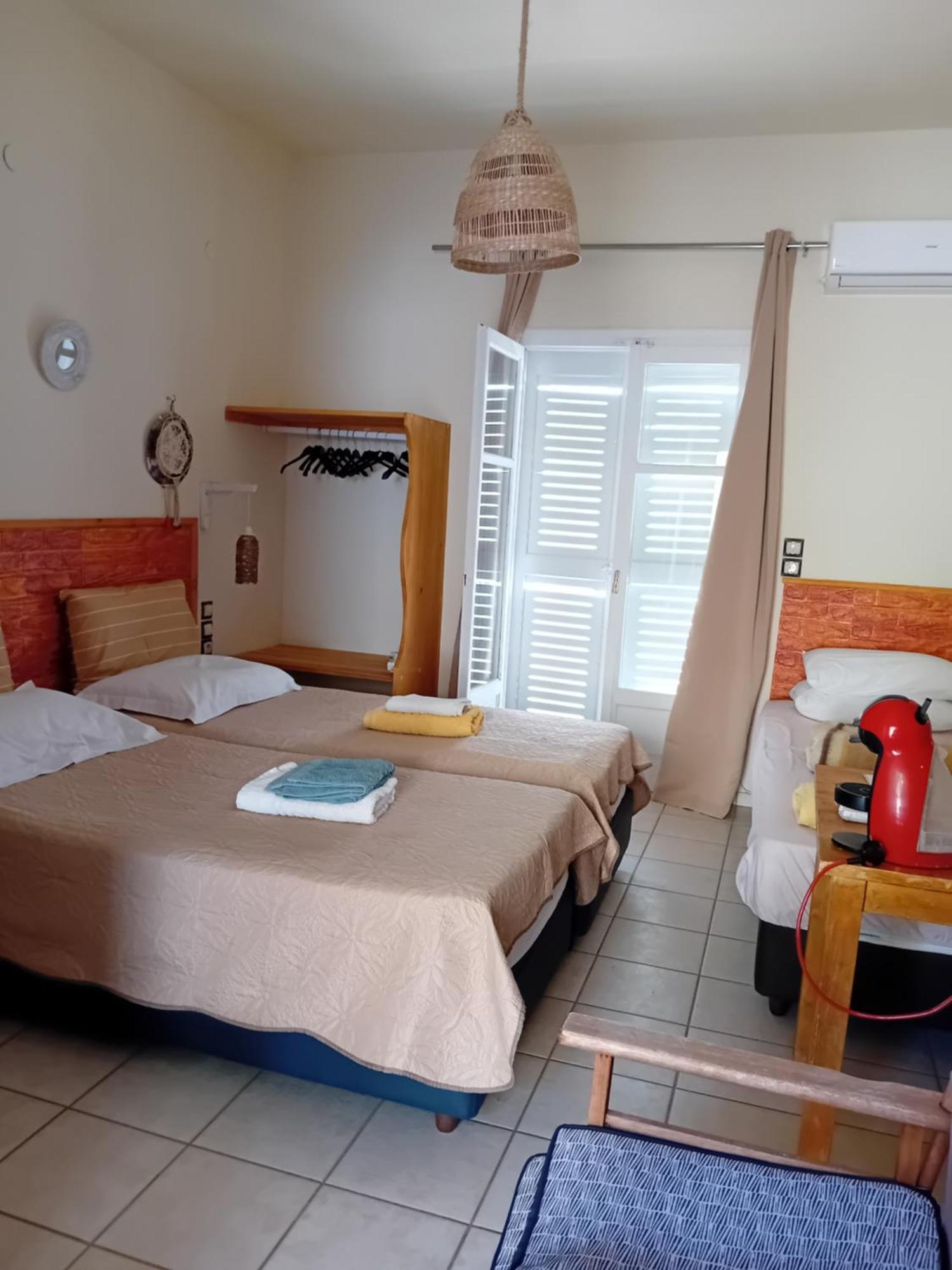 Villa Krini Skiathos Town Bagian luar foto
